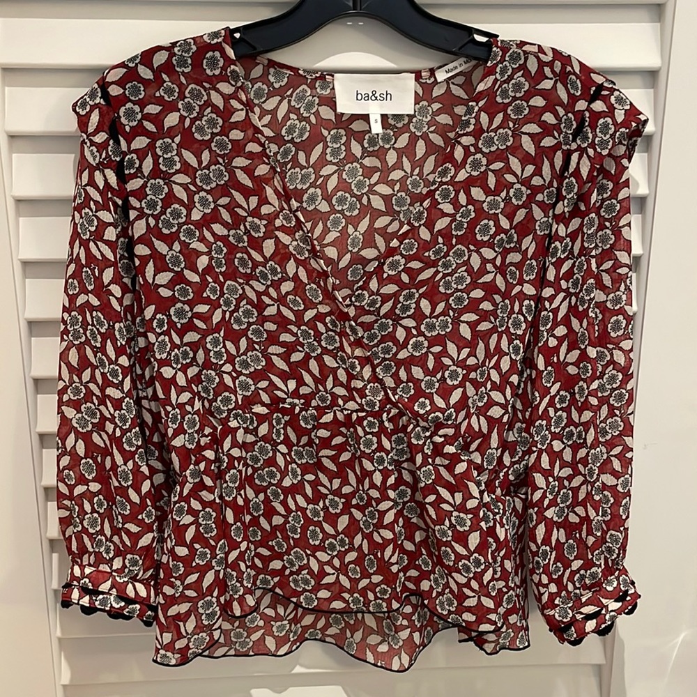 Ba&sh top